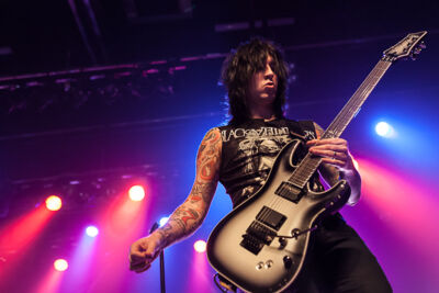 Black Veil Brides @ Trix, picture 11, photographed by Dorien Goetschalckx - FrontView Magazine