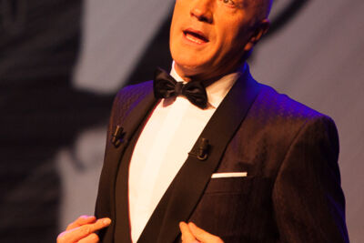 Geert Hoste King @ Stadsschouwburg, picture 13, photographed by Koen Rondelez - FrontView Magazine