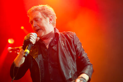 Golden years 25th edition @ sportpaleis, picture 10, photographed by Steven Stausens - FrontView Magazine