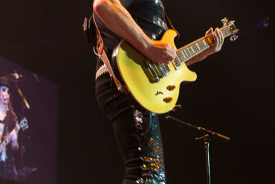 Golden years 25th edition @ sportpaleis, picture 68, photographed by Steven Stausens - FrontView Magazine
