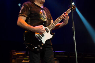 Golden years 25th edition @ sportpaleis, picture 72, photographed by Steven Stausens - FrontView Magazine