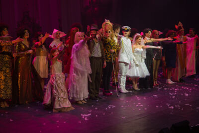 Assepoester - Het Tamelijk Ware Verhaal @ Stadsschouwburg Antwerpen, foto 13, foto's door FrontView Magazine