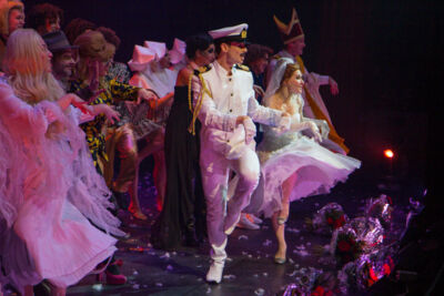 Assepoester - Het Tamelijk Ware Verhaal @ Stadsschouwburg Antwerpen, foto 31, foto's door FrontView Magazine