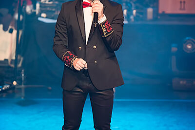 Christoff - Kerstconcert @ CC Den Egger, picture 17, photographed by Elke Briers - FrontView Magazine