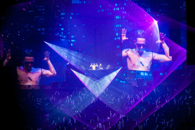 Dimitri Vegas & Like Mike @ Sportpaleis, picture 11, photographed by Jef Matthee - FrontView Magazine