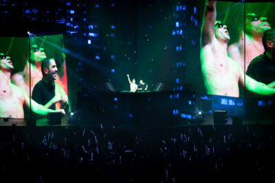 Dimitri Vegas & Like Mike @ Sportpaleis, picture 15, photographed by Jef Matthee - FrontView Magazine