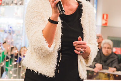 Nick & Simon en Barbara Dex @ Fnac Wijnegem, picture 23, photographed by Elke Briers - FrontView Magazine