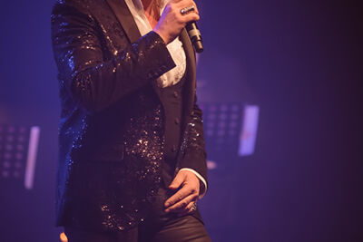Johnny Logan @ Casino Knokke, picture 1, photographed by Elke Briers - FrontView Magazine