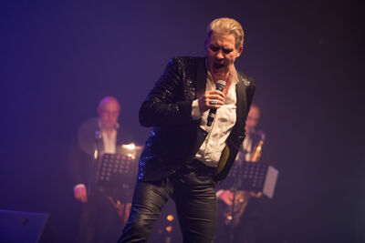 Johnny Logan @ Casino Knokke, picture 18, photographed by Elke Briers - FrontView Magazine