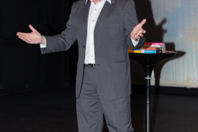 Mannen komen van Mars @ Fakkelteater te Antwerpen, picture 2, photographed by Guy Danneels - FrontView Magazine