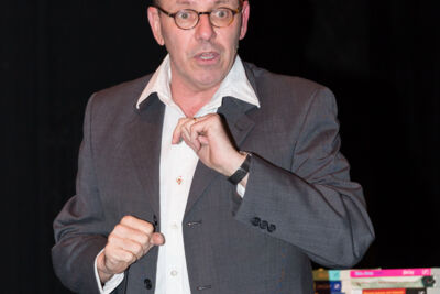 Mannen komen van Mars @ Fakkelteater te Antwerpen, picture 10, photographed by Guy Danneels - FrontView Magazine