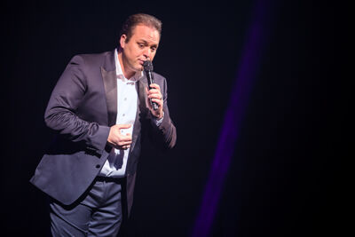 Frans Bauer @ Stadsschouwburg Antwerpen, picture 16, photographed by Elke Briers - FrontView Magazine