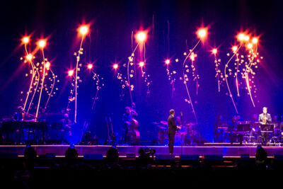 Michael Bublé @ Sportpaleis, picture 16, photographed by Tom Stessens - FrontView Magazine