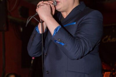Embracing Franki & Guests Charlatan te Gent, picture 1, photographed by Guy Danneels - FrontView Magazine