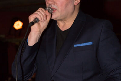 Embracing Franki & Guests Charlatan te Gent, picture 13, photographed by Guy Danneels - FrontView Magazine