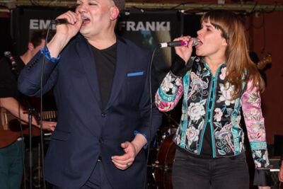 Embracing Franki & Guests Charlatan te Gent, picture 34, photographed by Guy Danneels - FrontView Magazine