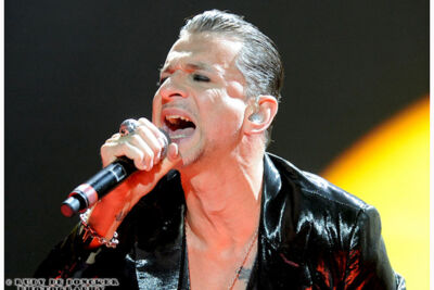 Depeche Mode @ Sportpaleis, picture 1, photographed by Rudy De Doncker - FrontView Magazine