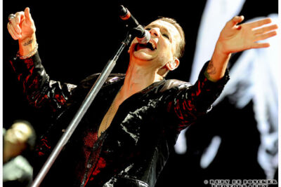 Depeche Mode @ Sportpaleis, picture 6, photographed by Rudy De Doncker - FrontView Magazine