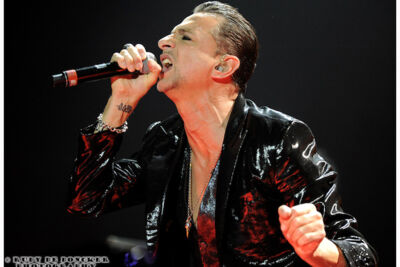 Depeche Mode @ Sportpaleis, picture 9, photographed by Rudy De Doncker - FrontView Magazine