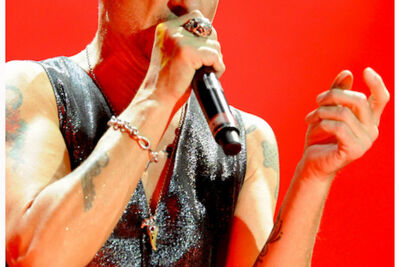 Depeche Mode @ Sportpaleis, picture 14, photographed by Rudy De Doncker - FrontView Magazine