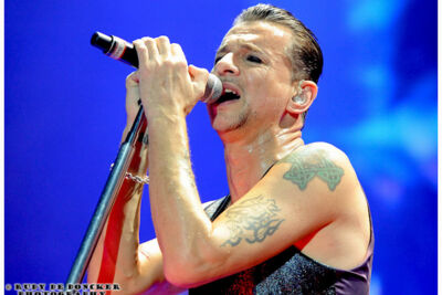 Depeche Mode @ Sportpaleis, picture 21, photographed by Rudy De Doncker - FrontView Magazine