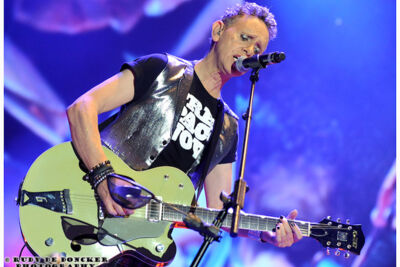 Depeche Mode @ Sportpaleis, picture 23, photographed by Rudy De Doncker - FrontView Magazine