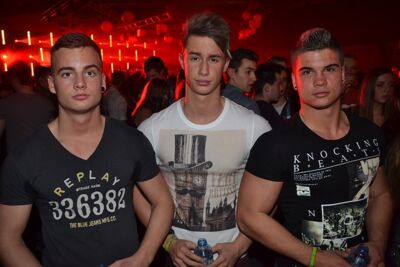 Clubber Fever @ Hulshout, picture 143, photographed by Tom Van Tongerloo - FrontView Magazine