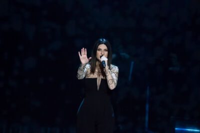 Laura Pausini @ Vorst Nationaal, picture 4, photographed by Dorien Goetschalckx - FrontView Magazine