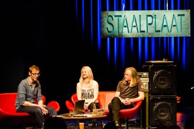 Staalplaat #2 met Guy Swinnen & Naomie Sijmons (Reena Riot) @ cc Luchtbal, picture 32, photographed by Edwin Houdevelt - FrontView Magazine