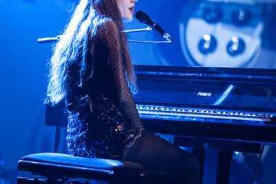 Birdy @ Koninklijk Circus, foto 6, foto's door Dorien Goetschalckx - FrontView Magazine