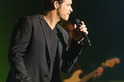 Roch Voisine @ Koninklijk Circus, picture 11, photographed by Elke Briers - FrontView Magazine