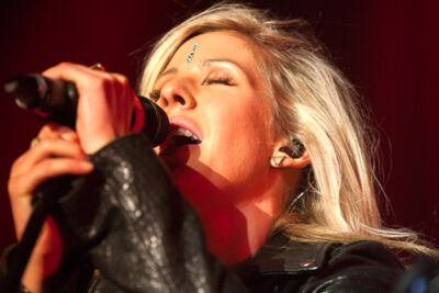 Ellie Goulding @ Vorst Nationaal, picture 5, photographed by Koen Rondelez - FrontView Magazine