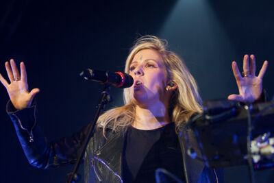 Ellie Goulding @ Vorst Nationaal, picture 21, photographed by Koen Rondelez - FrontView Magazine