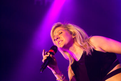 Ellie Goulding @ Vorst Nationaal, picture 38, photographed by Koen Rondelez - FrontView Magazine