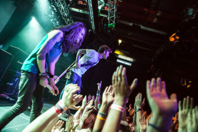 Mayday Parade @ Effenaar, picture 13, photographed by Dorien Goetschalckx - FrontView Magazine