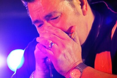 Memo Gonzalez & The bluescasters @ MOD Hasselt, picture 14, photographed by benny antoniw - FrontView Magazine