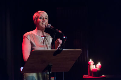 naPUURlijk - Ann De Winne zingt Vlaams @ Fakkelteater te Antwerpen, foto 1, foto's door Guy Danneels - FrontView Magazine