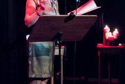 naPUURlijk - Ann De Winne zingt Vlaams @ Fakkelteater te Antwerpen, foto 3, foto's door Guy Danneels - FrontView Magazine