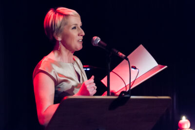 naPUURlijk - Ann De Winne zingt Vlaams @ Fakkelteater te Antwerpen, foto 5, foto's door Guy Danneels - FrontView Magazine