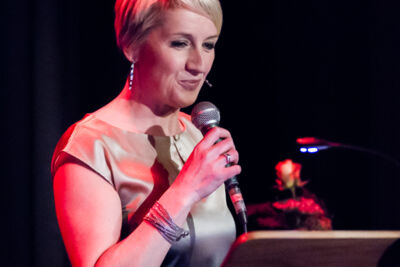 naPUURlijk - Ann De Winne zingt Vlaams @ Fakkelteater te Antwerpen, foto 7, foto's door Guy Danneels - FrontView Magazine