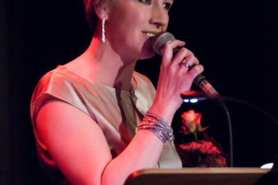 naPUURlijk - Ann De Winne zingt Vlaams @ Fakkelteater te Antwerpen, foto 23, foto's door Guy Danneels - FrontView Magazine