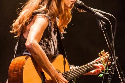 Heather Nova Muziekgebouw Eindhoven, picture 4, photographed by Kris Saelen - FrontView Magazine