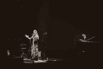 Heather Nova Muziekgebouw Eindhoven, picture 17, photographed by Kris Saelen - FrontView Magazine