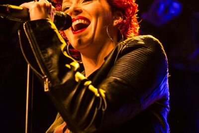 Anneke Van Giersbergen @ 013, picture 1, photographed by Edwin Houdevelt - FrontView Magazine