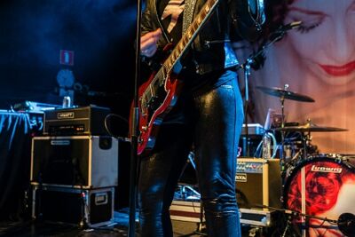 Anneke Van Giersbergen @ 013, picture 4, photographed by Edwin Houdevelt - FrontView Magazine