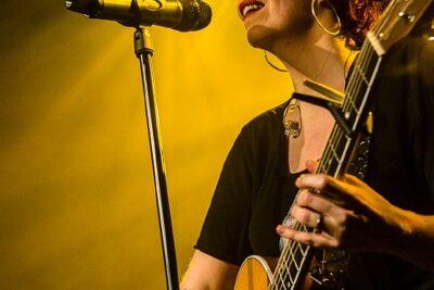 Anneke Van Giersbergen @ 013, picture 21, photographed by Edwin Houdevelt - FrontView Magazine