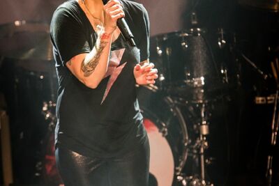 Anneke Van Giersbergen @ 013, picture 41, photographed by Edwin Houdevelt - FrontView Magazine