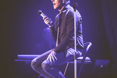 Jan Smit @ Ethias Theater, picture 5, photographed by Elke Briers - FrontView Magazine