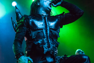 Cradle Of Filth @ Trix, foto 10, foto's door Dorien Goetschalckx - FrontView Magazine
