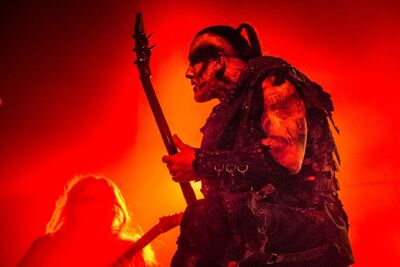 Behemoth @ 013, picture 21, photographed by Edwin Houdevelt - FrontView Magazine